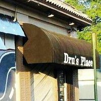 dru's-place-karaoke-bar-TN