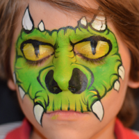 party-with-pickles-face-painting-tn